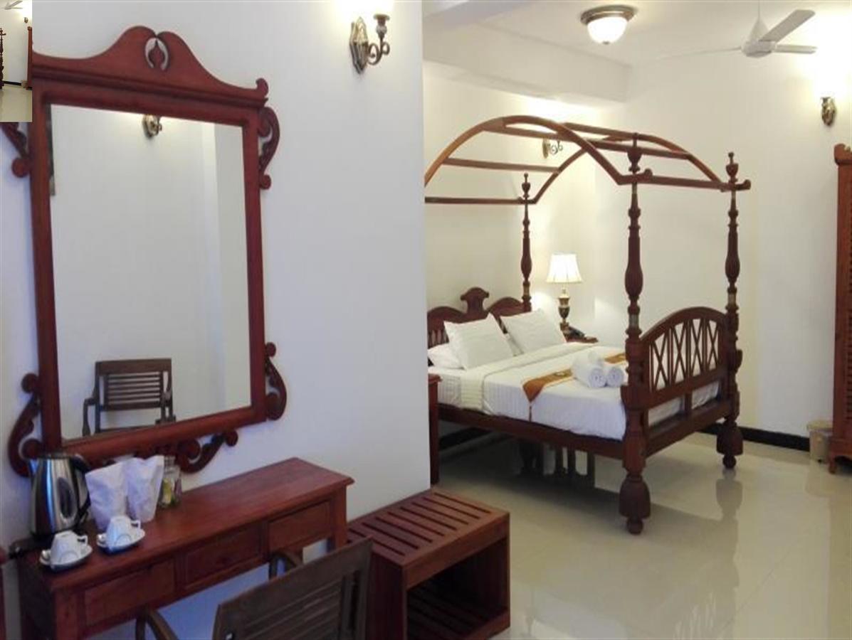 Richmond House Colombo Hotel Nugegoda Exterior photo