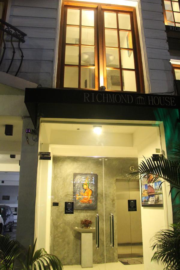Richmond House Colombo Hotel Nugegoda Exterior photo