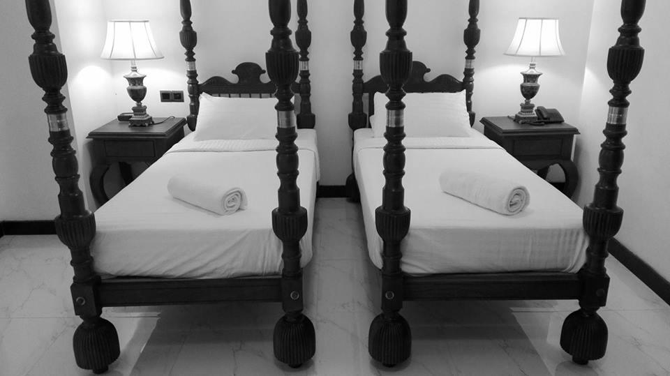 Richmond House Colombo Hotel Nugegoda Exterior photo